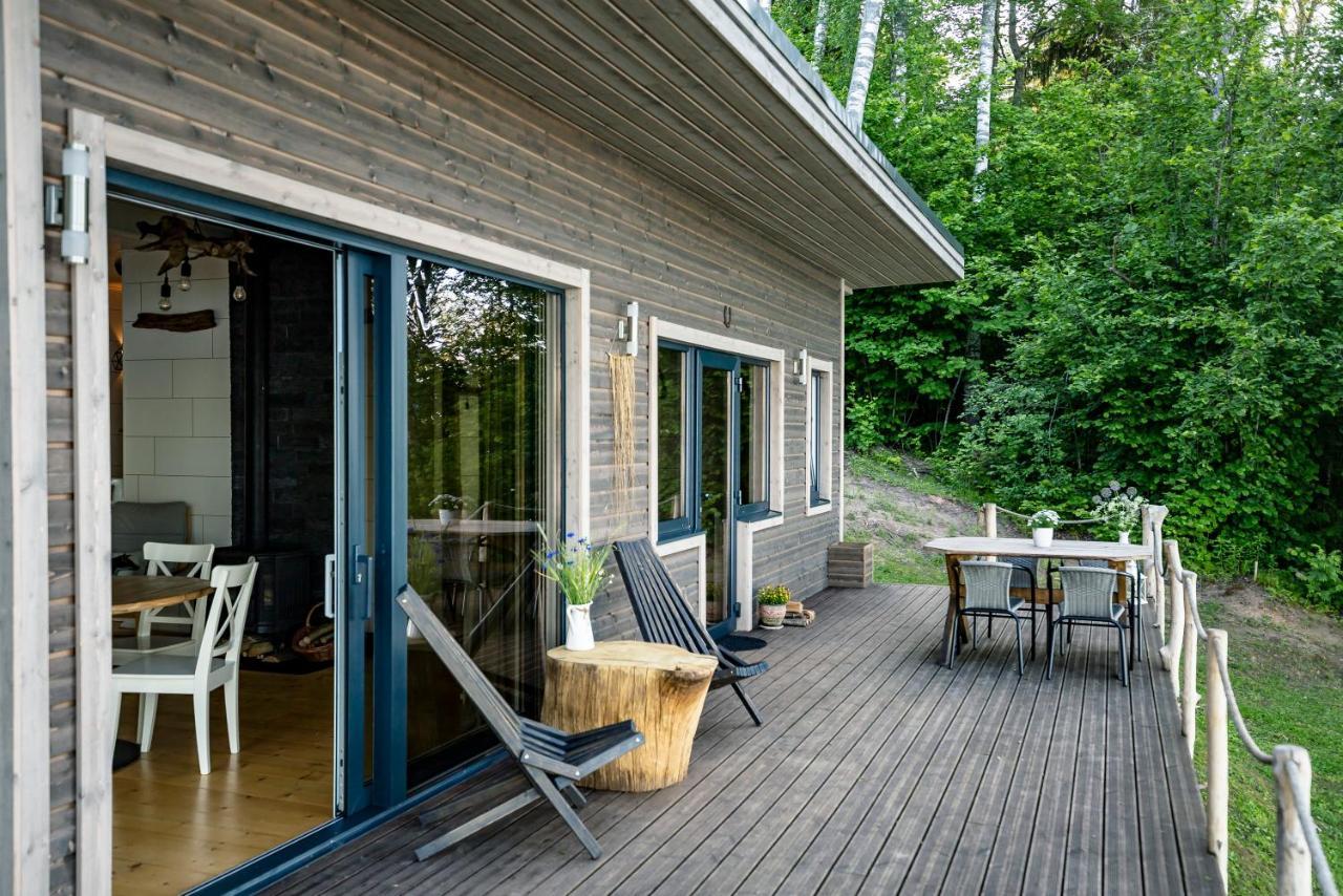 Villa Lapsu ciems Sece Exterior foto